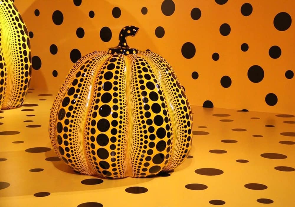 Una de las calabazas de Yayoi Kusama